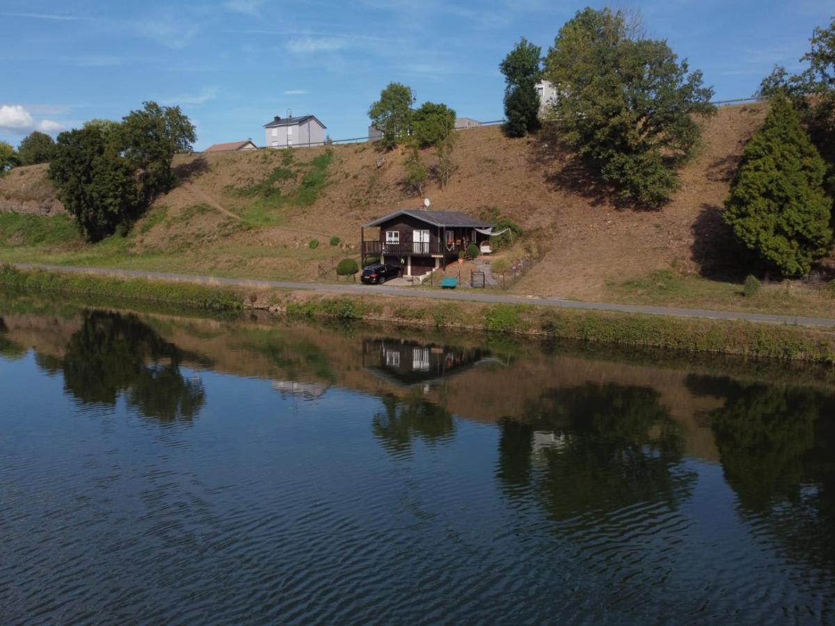 Chalet Le Logis Des Autre Vireux-Wallerand Exterior foto